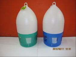 國產(chǎn)精品塑料飲水器 匠心設(shè)計，健康生活新選擇